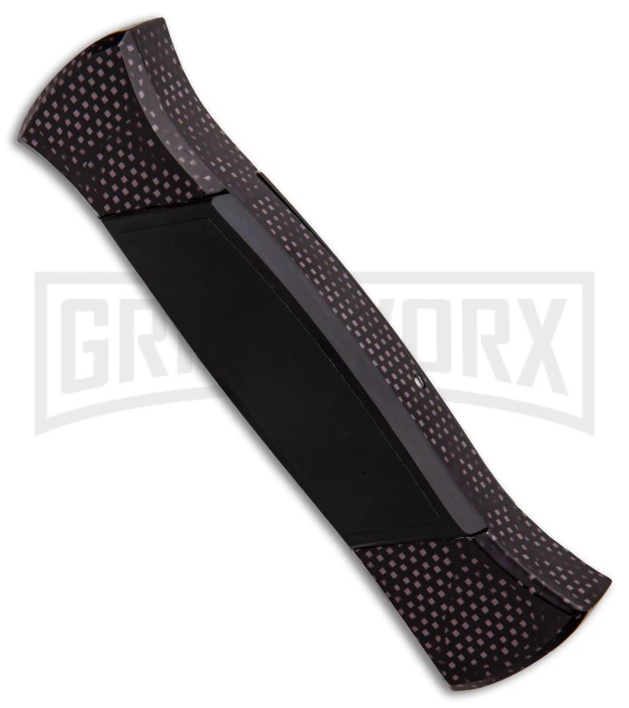 AKC 777 Blackfinger Sim Carbon Fiber OTF Automatic Knife - Black Plain 4 AKC 777 Blackfinger Sim Carbon Fiber OTF Automatic Knife - Black Plain - Image 2