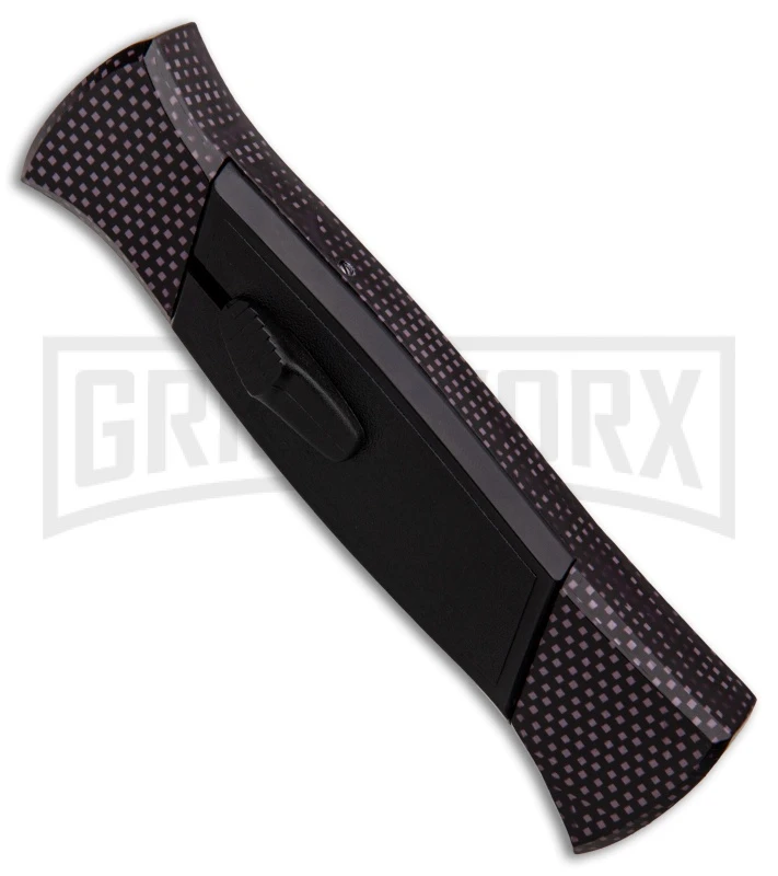AKC 777 Blackfinger Sim Carbon Fiber OTF Automatic Knife - Black Plain 5 AKC 777 Blackfinger Sim Carbon Fiber OTF Automatic Knife - Black Plain - Image 3