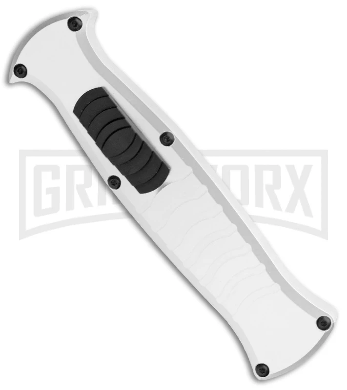 AKC X-treme EVO Silver OTF Automatic Knife - Black Plain 4 AKC X-treme EVO Silver OTF Automatic Knife - Black Plain - Image 2