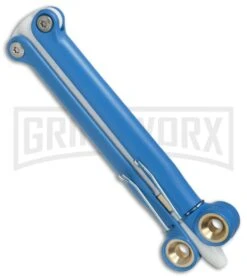 BaliYo By Spyderco Butterfly Pen Flipper Blue/White -Best Knife Shop BaliYo by Spyderco Butterfly Pen Fisher Space Pen blue white USA Made BHQ 82799 er spine large