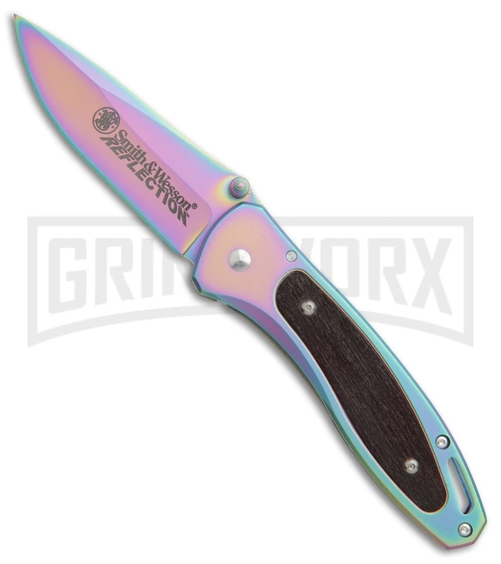 Smith & Wesson Rainbow Reflection Folding Knife - Spectrum Plain 3 Smith & Wesson Rainbow Reflection Folding Knife - Spectrum Plain